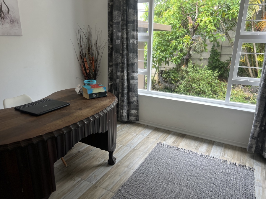 4 Bedroom Property for Sale in Vincent Eastern Cape